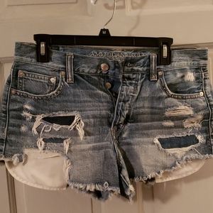 Sz 8 American Eagle festival shorts
